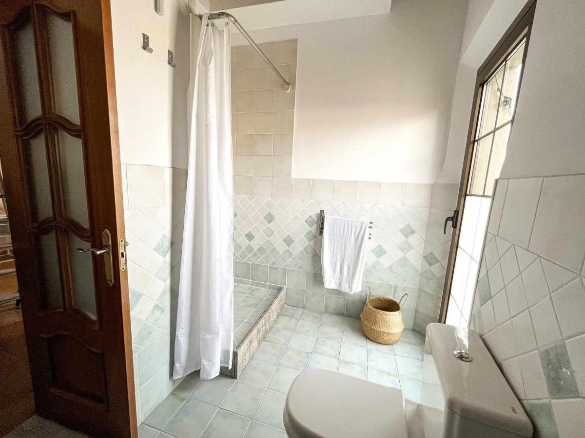 Romantic Duplex With Terrace And Great Views Girona Ngoại thất bức ảnh
