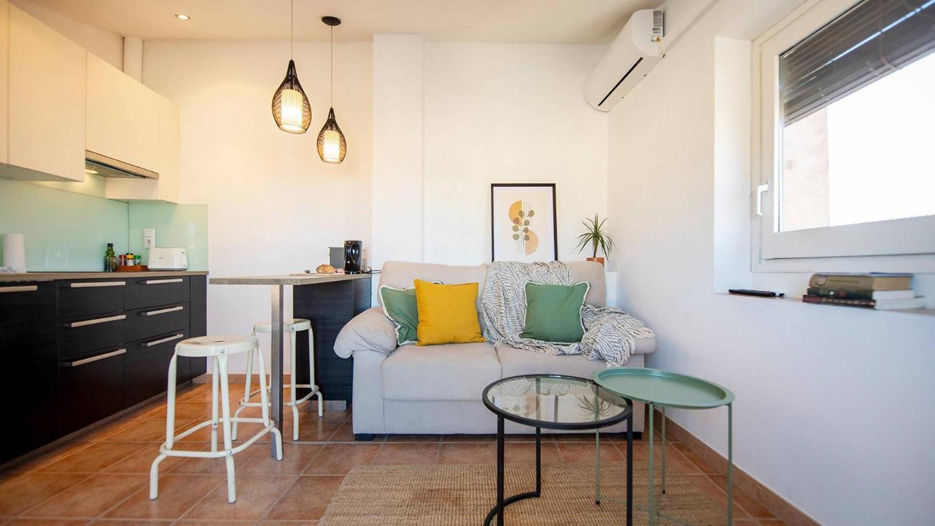 Romantic Duplex With Terrace And Great Views Girona Phòng bức ảnh